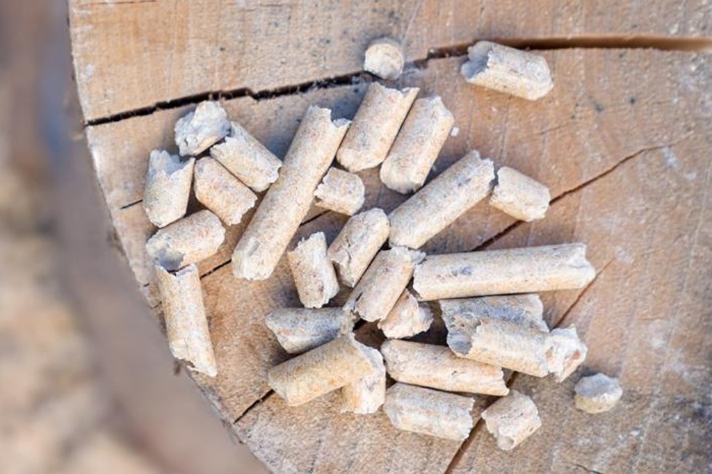 DIN CERTCO offers DINplus certification for wood pellets.