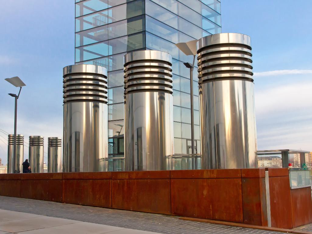 Air Conditioning and Sanitary Engineering