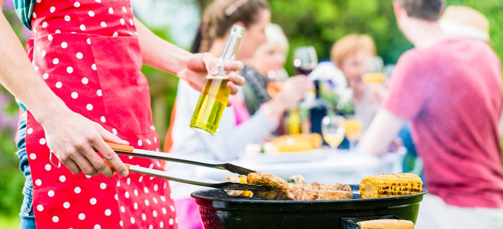 Barbecues burning solid fuels (Returnable barbecues)